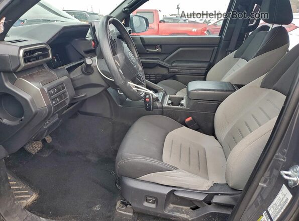 3TMLB5JN4RM014136 2024 TOYOTA TACOMA Gray Vista interior delantera