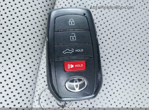 3TMLB5JN4RM046987 2024 TOYOTA TACOMA Silver Widok deski rozdzielczej