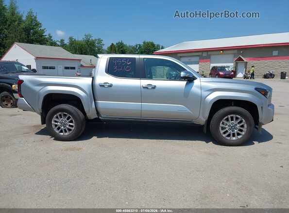 3TMLB5JN4RM046987 2024 TOYOTA TACOMA Silver Widok wnętrza z tyłu