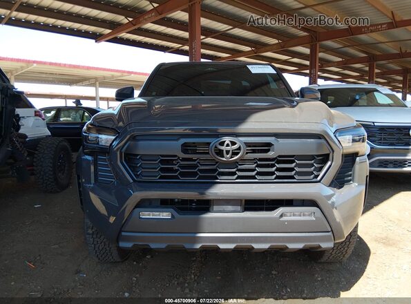 3TMLB5JN4RM082744 2024 TOYOTA TACOMA Gray უკანა სალონის ხედი