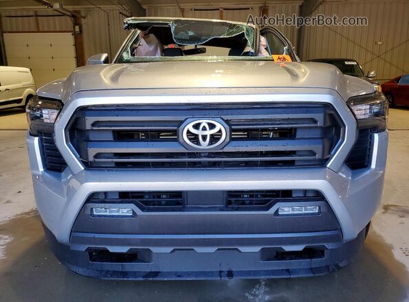 3TMLB5JN4SM171073 2025 TOYOTA TACOMA Silver Front view