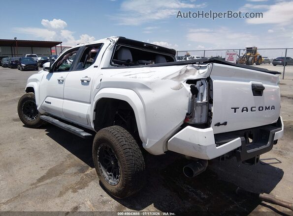 3TMLB5JN4SM200104 2025 TOYOTA TACOMA White Rear interior view