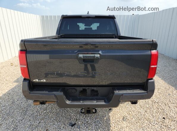 3TMLB5JN5RM001816 2024 TOYOTA TACOMA Gray Widok naklejki z numerem VIN