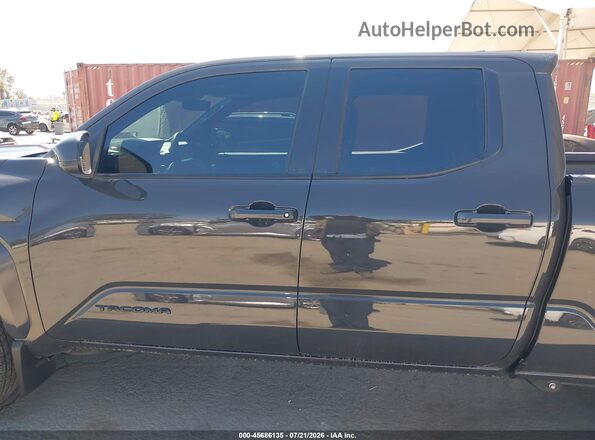 3TMLB5JN5TM210755 2026 TOYOTA TACOMA Gray Widok wnętrza 360 stopni