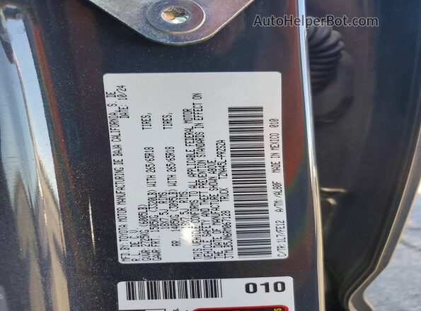 3TMLB5JN6RM067128 2024 TOYOTA TACOMA Gray VIN կոդի պիտակի տեսք