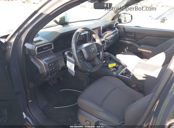 3TMLB5JN6SM115071 2025 TOYOTA TACOMA Gray 