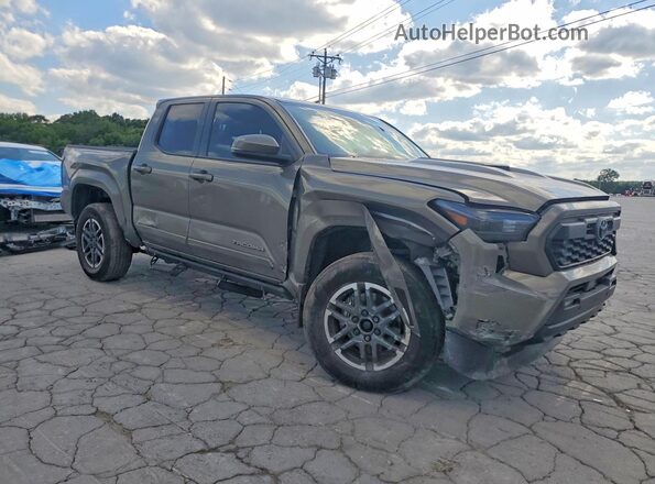 3TMLB5JN7RM003602 2024 TOYOTA TACOMA Зеленый Передняя правая четверть