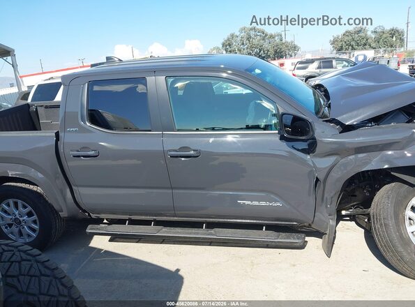 3TMLB5JN7SM185291 2025 TOYOTA TACOMA Gray Вид задньої частини салону