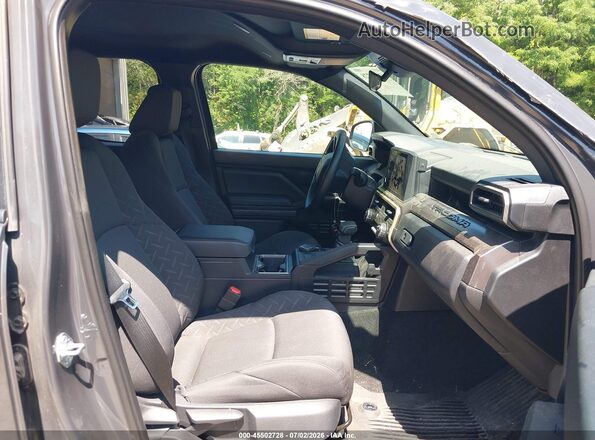 3TMLB5JN7TM240565 2026 TOYOTA TACOMA Gray წინა სალონის ხედი