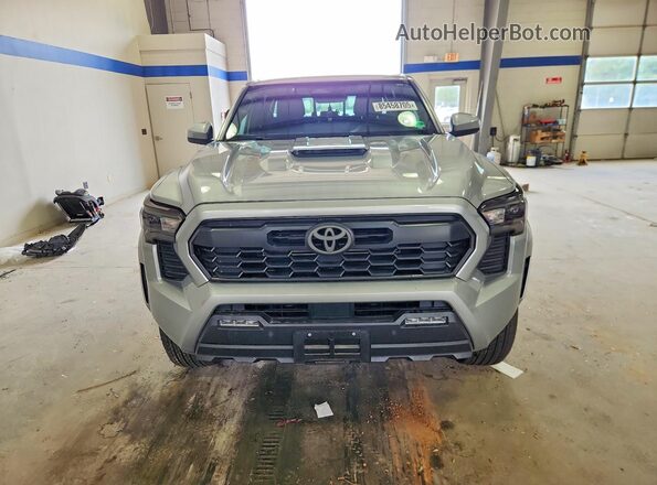 3TMLB5JN8RM026645 2024 TOYOTA TACOMA Silver Դիմացի տեսք