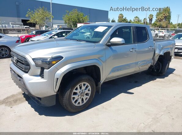 3TMLB5JN8RM035166 2024 TOYOTA TACOMA Silver Vista tres cuartos delantera izquierda