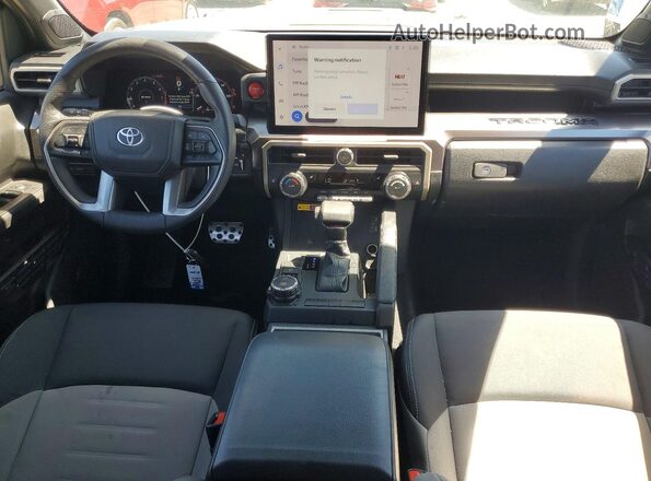3TMLB5JN8SM116691 2025 TOYOTA TACOMA Gold Dashboard view