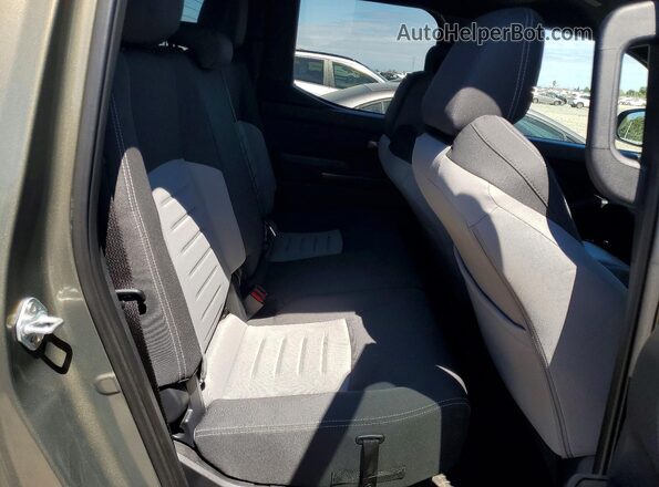 3TMLB5JN8SM116691 2025 TOYOTA TACOMA Gold Rear seats view