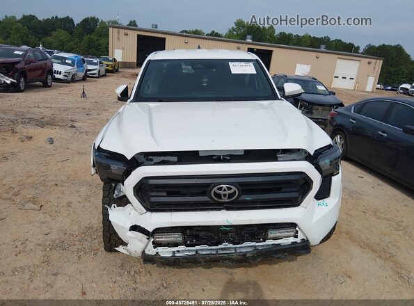 3TMLB5JN8TM232815 2026 TOYOTA TACOMA White Սարքավորումների վահանակի տեսք