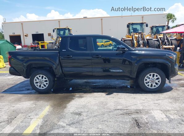 3TMLB5JN9RM036407 2024 TOYOTA TACOMA Black Սալոնի հետևի տեսք