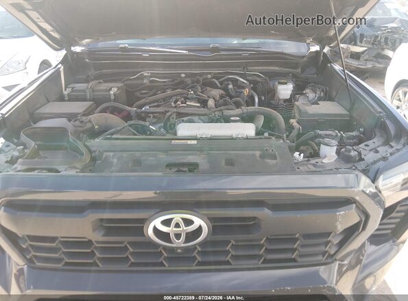 3TMLB5JNXRM024136 2024 TOYOTA TACOMA Gray Rear view