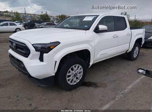 3TMLB5JNXSM088747 2025 TOYOTA TACOMA White Vista tres cuartos delantera izquierda