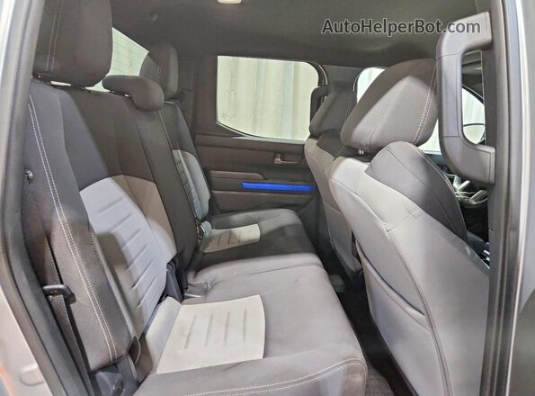 3TMLB5JNXSM108480 2025 TOYOTA TACOMA Silver უკანა სავარძლების ხედი