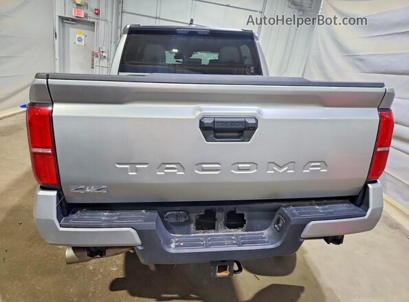3TMLB5JNXSM137073 2025 TOYOTA TACOMA Silver Вид ззаду