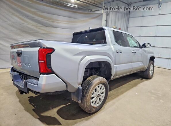 3TMLB5JNXSM137073 2025 TOYOTA TACOMA Silver Задня права чверть