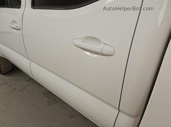 3TYAX5GN1MT019310 2021 TOYOTA TACOMA Белый 