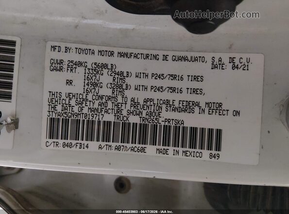 3TYAX5GN9MT019717 2021 TOYOTA TACOMA White Widok komory silnika