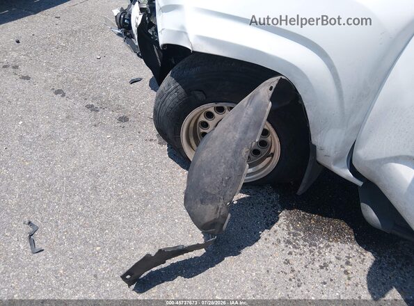 3TYAX5GN9NT057188 2022 TOYOTA TACOMA White Widok z przodu