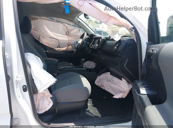 3TYAX5GN9NT057188 2022 TOYOTA TACOMA White Widok wnętrza z przodu