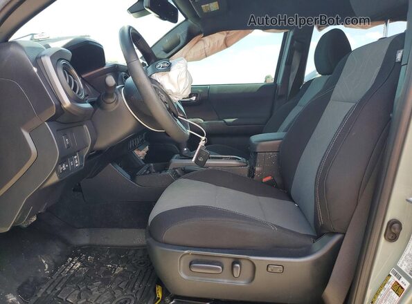 3TYAZ5CN2PT034757 2023 TOYOTA TACOMA Teal წინა სალონის ხედი