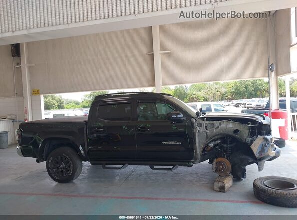 3TYAZ5CNXNT018352 2022 TOYOTA TACOMA Черный Панорамный вид салона 360°