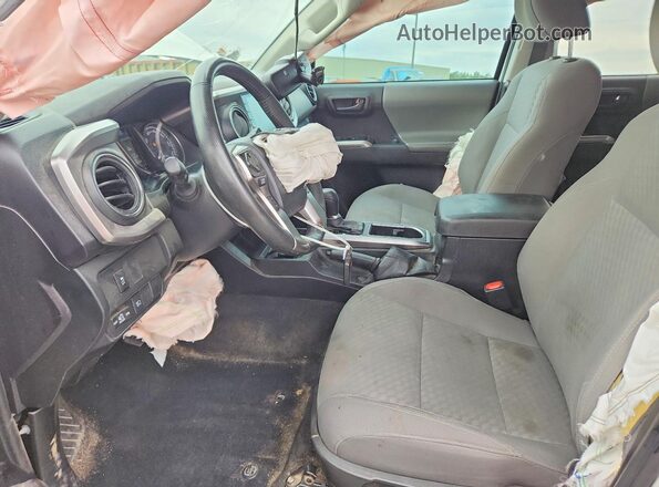 3TYBZ5DN8PT002981 2023 TOYOTA TACOMA White Widok wnętrza z przodu