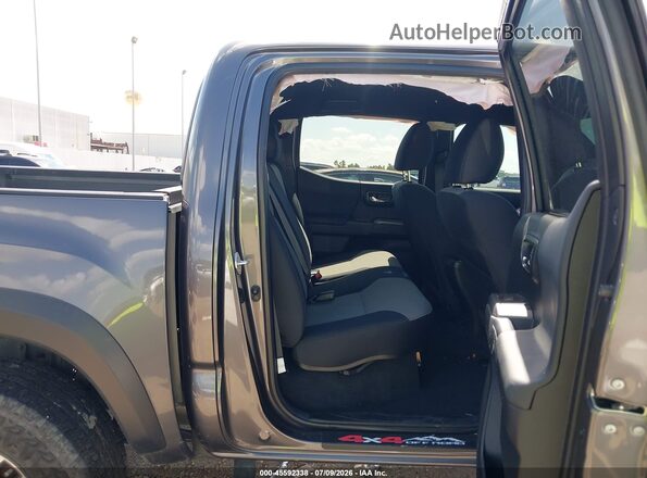 3TYCZ5AN0PT119382 2023 TOYOTA TACOMA Gray Vista de la etiqueta del VIN