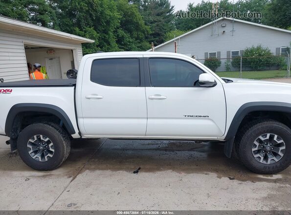 3TYCZ5AN1PT148826 2023 TOYOTA TACOMA White სალონის 360-გრადუსიანი ხედი