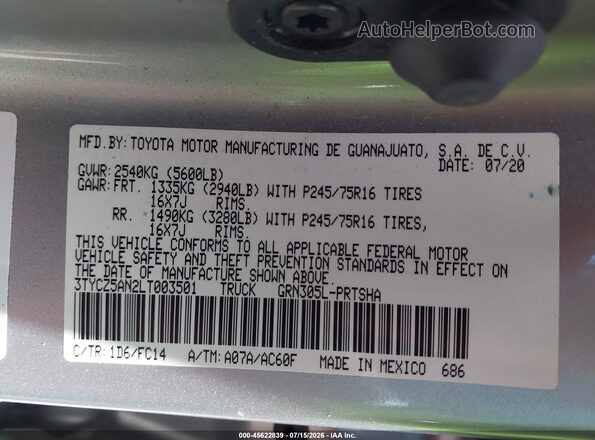 3TYCZ5AN2LT003501 2020 TOYOTA TACOMA Silver Vista del compartimento del motor