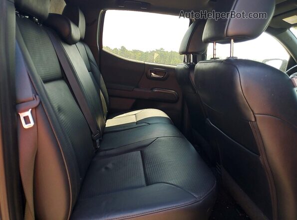 3TYCZ5AN2MT022633 2021 TOYOTA TACOMA Black Вид задніх сидінь