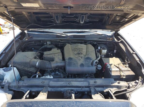 3TYCZ5AN2MT022633 2021 TOYOTA TACOMA Black Вид задньої частини салону