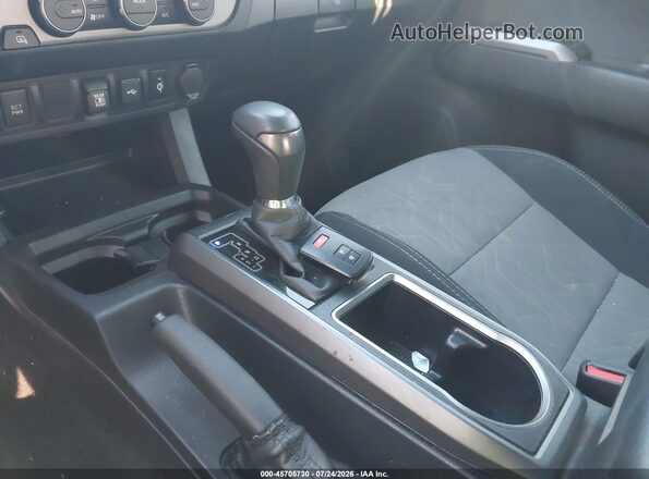 3TYCZ5AN4NT093916 2022 TOYOTA TACOMA White Առջևի վահանակի տեսք