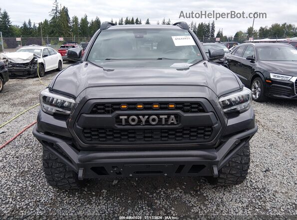 3TYCZ5AN5NT079040 2022 TOYOTA TACOMA Gray Vista interior trasera