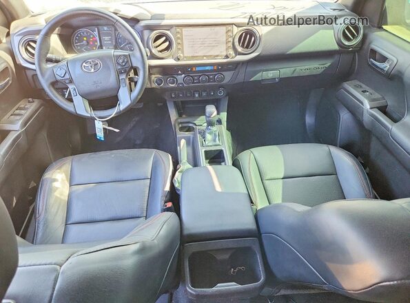 3TYCZ5AN6PT148000 2023 TOYOTA TACOMA Black Widok deski rozdzielczej