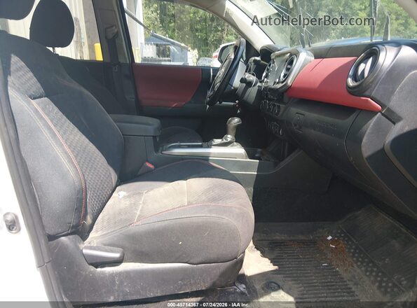 3TYCZ5AN6PT160437 2023 TOYOTA TACOMA White Սալոնի դիմացի տեսք