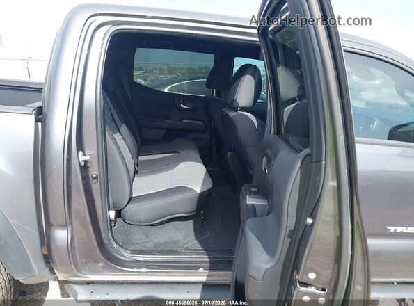 3TYCZ5AN8NT098892 2022 TOYOTA TACOMA Gray VIN კოდის სტიკერის ხედი