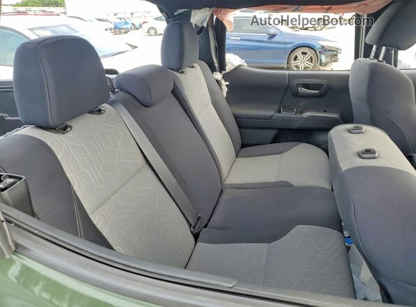 3TYCZ5ANXMT039907 2021 TOYOTA TACOMA Green Вид задніх сидінь