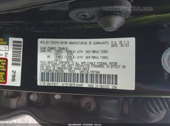 3TYDZ5BN1PT022582 2023 TOYOTA TACOMA Black Vista del compartimento del motor