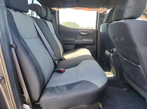 3TYDZ5BN2NT016853 2022 TOYOTA TACOMA Серый Вид задних сидений