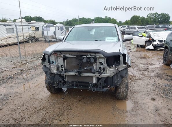 3TYDZ5BN3PT020414 2023 TOYOTA TACOMA Gray Rear interior view