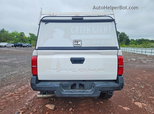 3TYJDAHN2RT014883 2024 TOYOTA TACOMA Белый Вид сзади