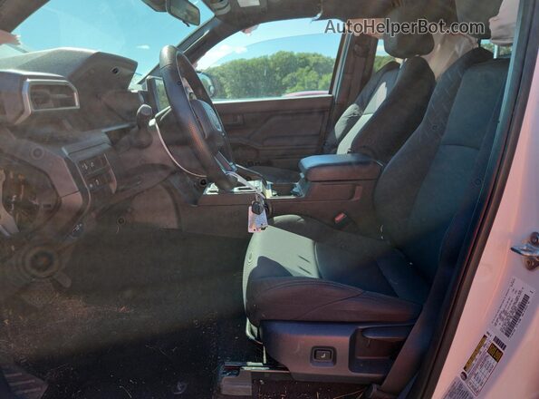 3TYJDAHN4RT008891 2024 TOYOTA TACOMA Белый 