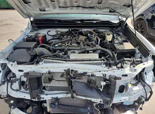 3TYJDAHN7ST026050 2025 TOYOTA TACOMA White Vista interior trasera