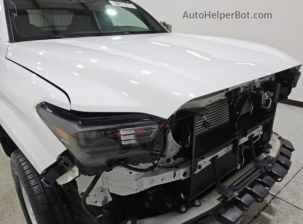 3TYJDAHN9RT007266 2024 TOYOTA TACOMA White 