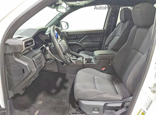 3TYJDAHN9RT007266 2024 TOYOTA TACOMA White Vista interior delantera